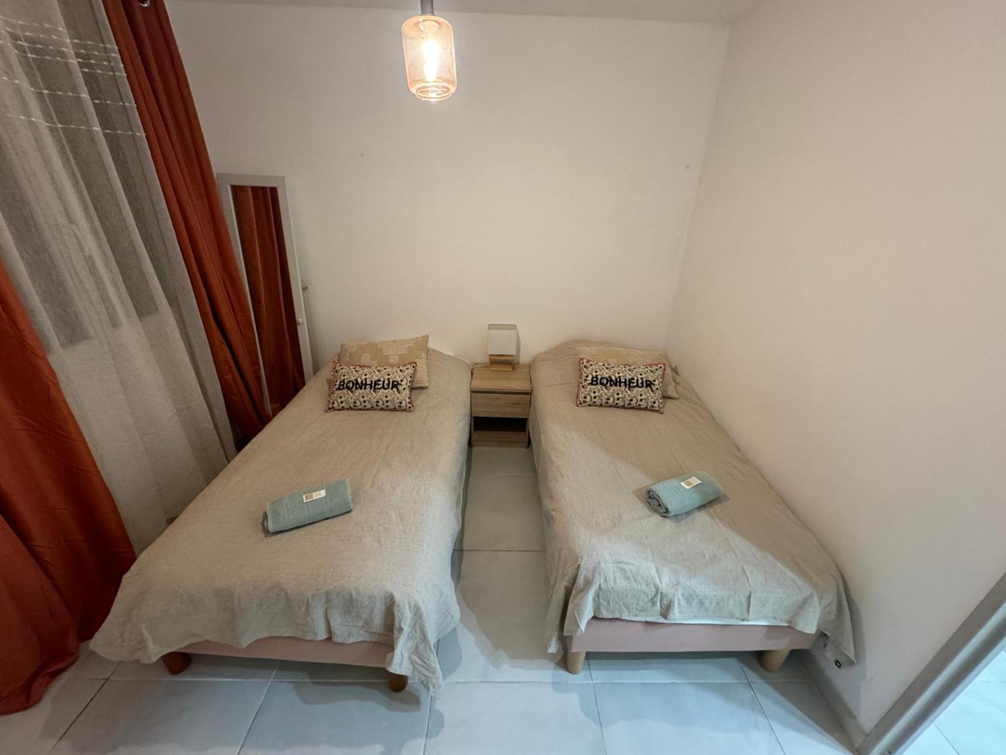Maison 3Chambres ,Climatisee Nîmes Extérieur photo